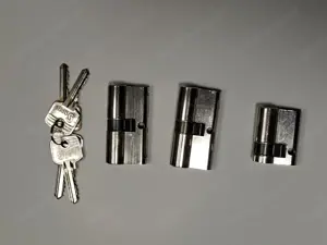 Sicherheitsschließanlage - 3 Profilzylinder gleichschließend - 4 Schlüssel  Bild 3
