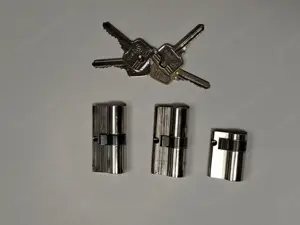 Sicherheitsschließanlage - 3 Profilzylinder gleichschließend - 4 Schlüssel  Bild 4