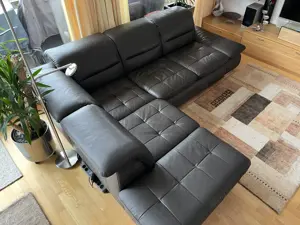 Ledercouch mit Schlaffunktion und Bettkasten - dunkelbraun mit Steppung Bild 3