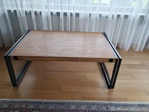 Couchtisch aus Holz Bild 4