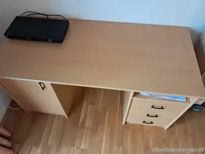 Schreibtisch mit Schubladen Bild 2
