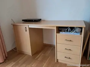 Schreibtisch mit Schubladen Bild 5