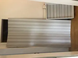 Weißer Schrank Vollholz für Kinderzimmer  Bild 7