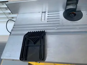 Tischfräsmaschine für Heimwerker  Bild 4