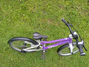 Woom 4,  20 Zoll violett Bild 4