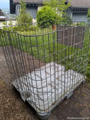 Gitterbox zu verschenken