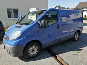 Opel Vivaro Camper Bild 9