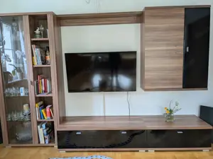 Wohnzimmerschrank zu verschenken!