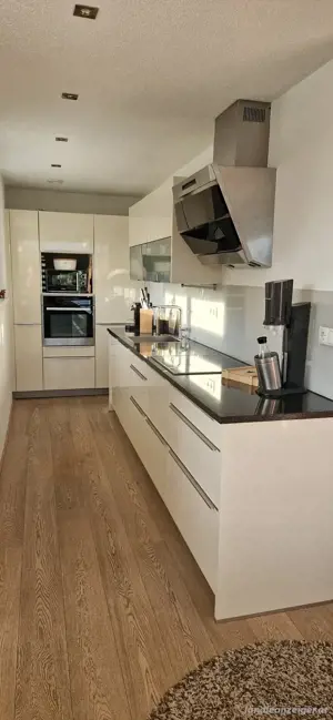 85 m2, provisionsfreie helle 3 Zimmer Dachgeschosswohnung mit Garage und Terrasse in Seenähe Hard Bild 7