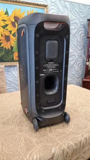 JBL Partybox 310 Bluetooth Lautsprecher - Schwarz Bild 3