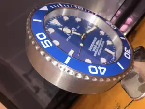 Wanduhr Rolex Neuwertig