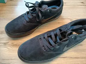 Nike SB Schuhe Gr. 42 zu verkaufen