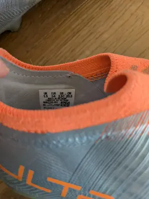 Fußballschuhe Größe 34 Bild 2