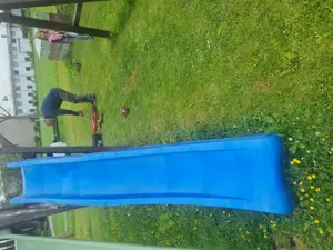 Blaue Rutschbahn zu verkaufen