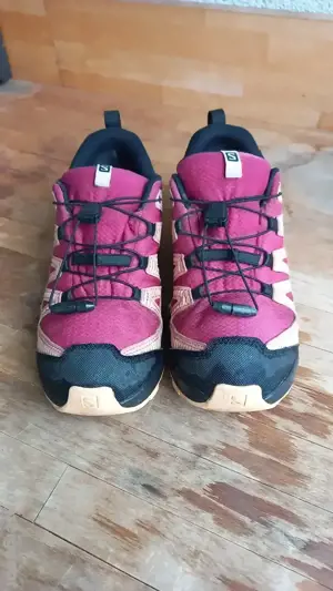 Wanderschuhe 36