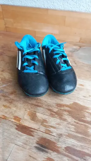 Fußballschuhe 32 Bild 2