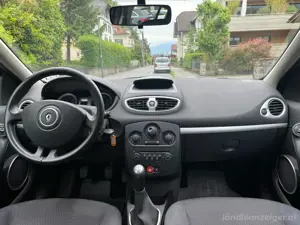 Renault Clio 1.2 16v Tüv neu 06 2026 Bild 9