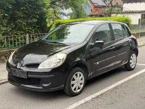 Renault Clio 1.2 16v Tüv neu 06 2026