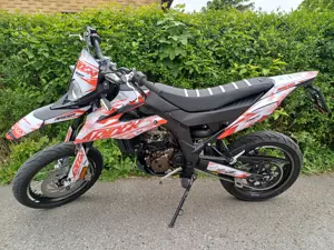 UM DSR SM 125ccm baugleich Aprilia SX 125ccm