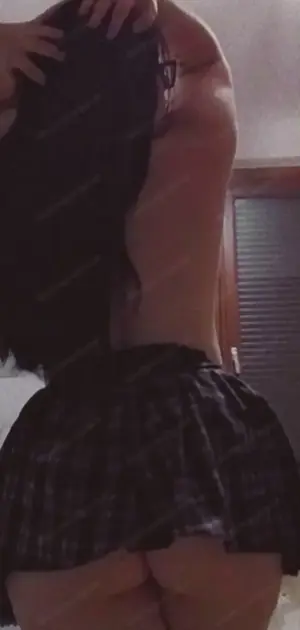 Tausche nudes und Videos von meiner Freundin gegen nudes und Videos von deiner Freundin oder ex Freu Bild 3