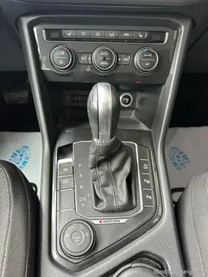 VW Tiguan 2,0 TDI Highline 4motion Bild 10