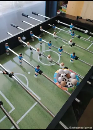 Fussballtisch  Bild 3