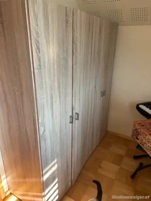 Schrank Kasten Bild 2