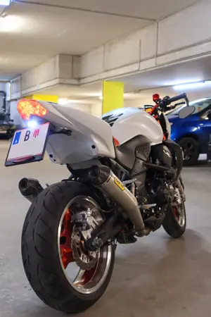 Kawasaki Z 1000 Naked Bike Bild 3