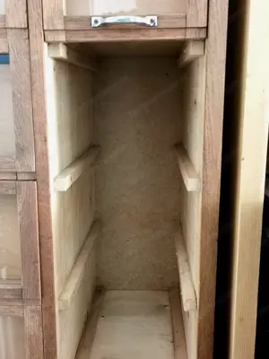 Schöner alter Apothekerschrank aus Vollholz | Vintage Bild 4
