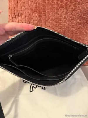 MCM Clutch  Bild 2