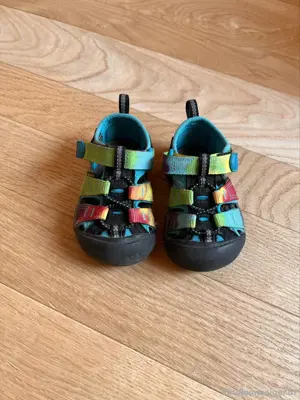 Keen Sandalen Gr.22