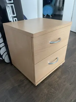 Nachtkästen Nachttisch Höhe 37 cm Breite 38 cm Tiefe 33 cm Bild 2