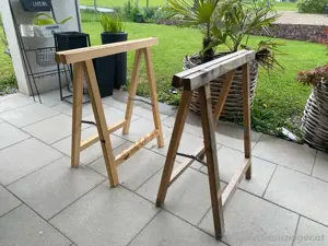 Holzklappbock 2 Stk. GRATIS