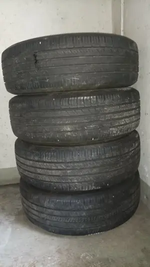 Suzuki Alufelgen mit Winterreifen Bild 5