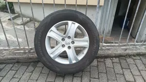 Suzuki Alufelgen mit Winterreifen
