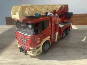 Bruder   Feuerwehrauto   XL
