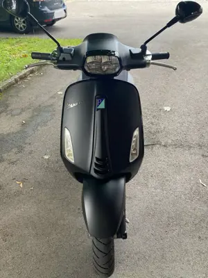 Vespa Sprint 125 E4 ABS Notte Bild 4