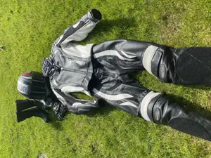 Komplette Motorrad-Ausstattung  Bild 2