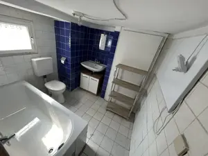  Ganzes Haus mit Garten in Höchst zu vermieten einfach, aber mit Charme! (Keine freien Termine mehr) Bild 10