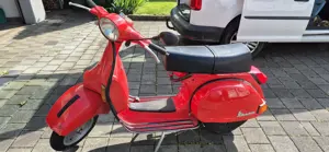 Vespa P200 Bild 2