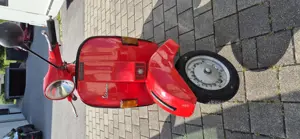 Vespa P200 Bild 6