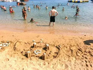 Ferienhaus in Kroatien 2-14 Personen beheizte Pool Wlan Parkplatz Grill Bild 4