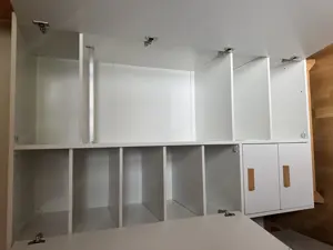 Kinderkleiderschrank in weiss Holzoptik Bild 3