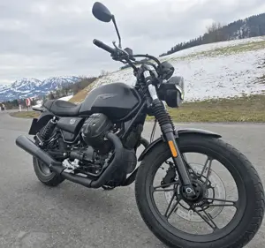 Motor Guzzi  V7 Stone  Bild 6