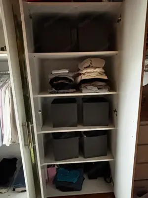 Kleiderschrank   Kleiderkasten Bild 4