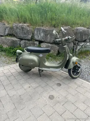 Moped EFO Roller Bild 5
