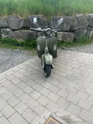 Moped EFO Roller