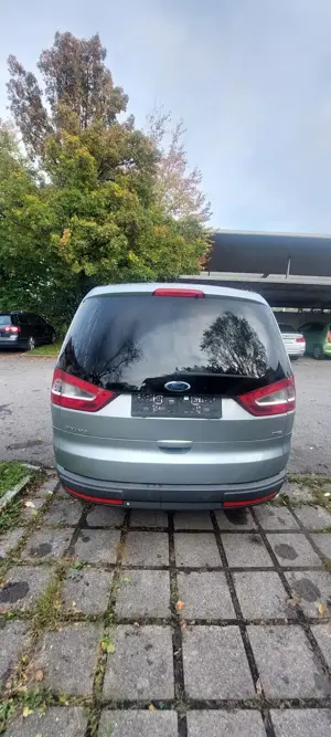 Ford Galaxy  Bild 2