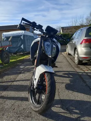 Ktm Duke 125ccm Bild 3