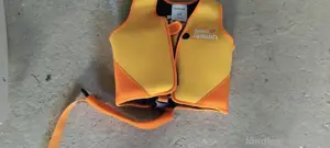 schwimmweste